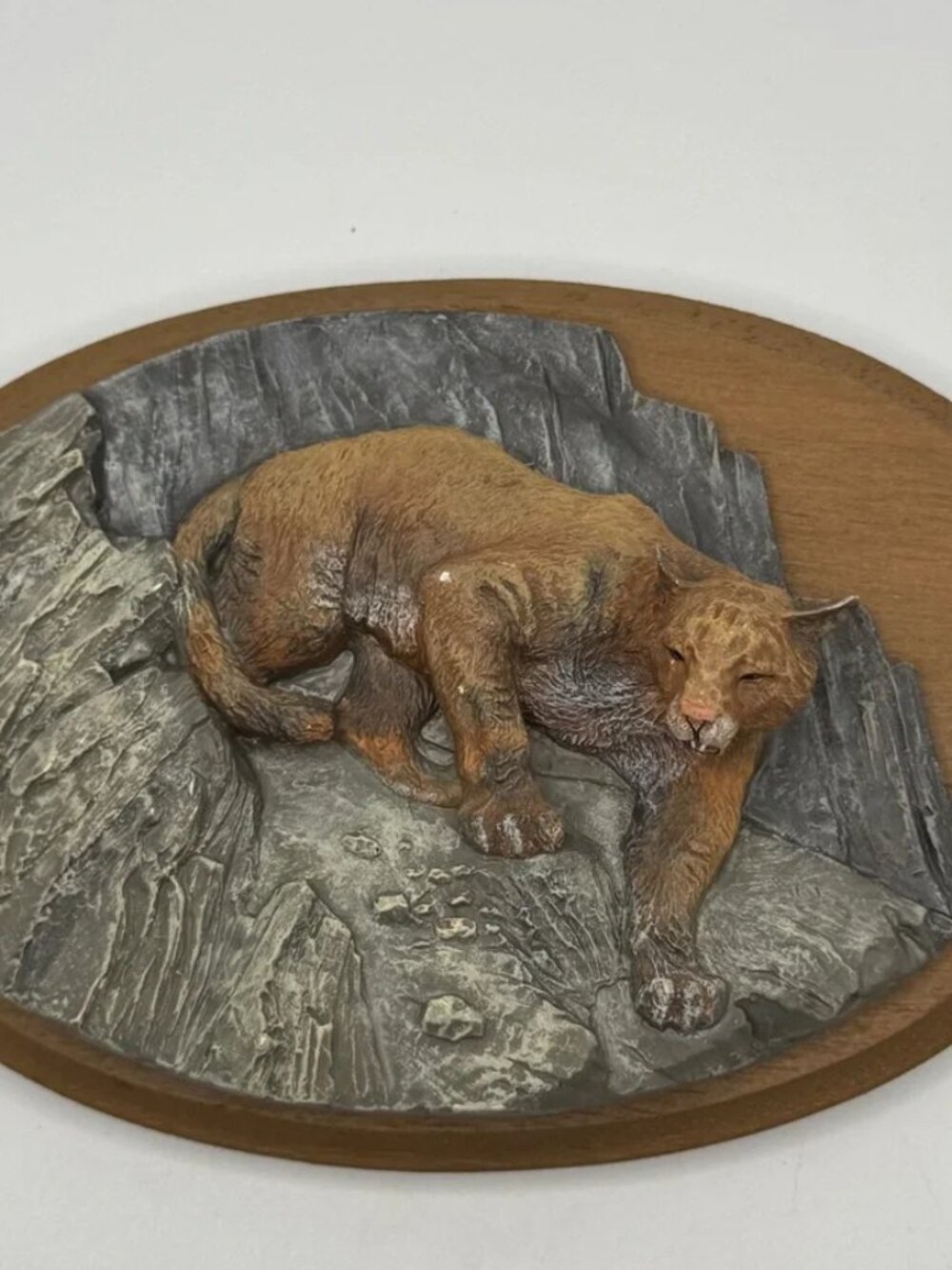 1987 Avon American Wildlife Collection Wall Decoration Cougar Wood